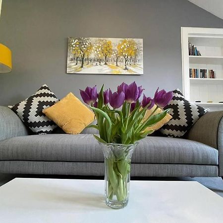 No 10 Immaculate City Centre, Top Floor 2 Bed Flat With Free Parking Inverness Esterno foto